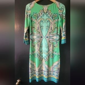 Green Dress, Size 5/6, Without Tags, Fitted and stretchable